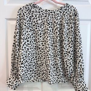 Nine West Cream and Black Leopard Print Pullover